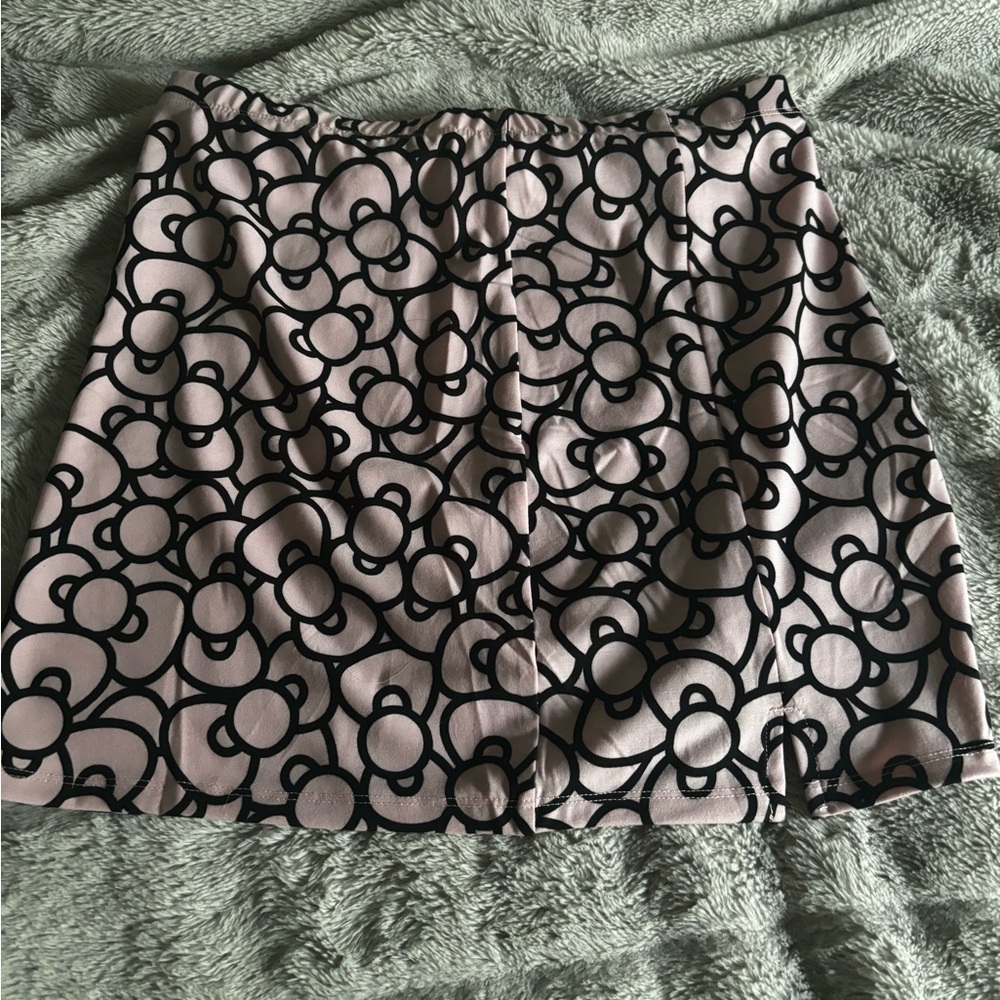 Target Pink and Black Hello Kitty bow Patterned Skirt